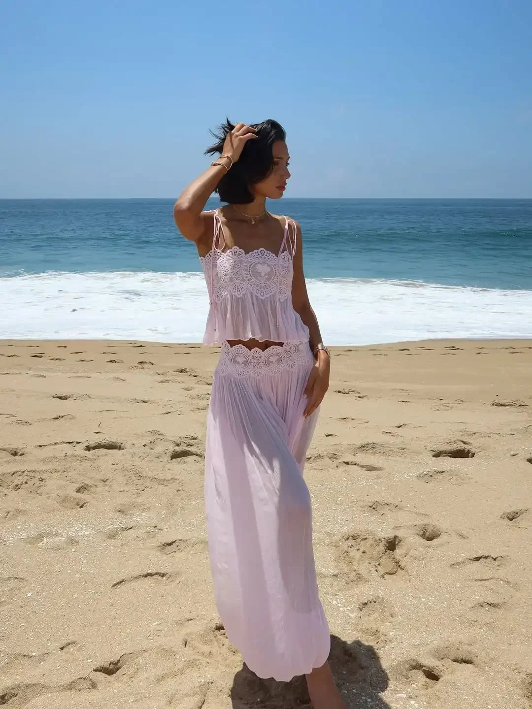Light Pink Pure A-Line Sexy Set Lace Halter Deep V-Neck Cutout Satin Mini Skirt Two-Piece Set 2026 Summer Island Outing Casual O